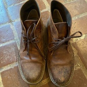 Clark’s Mens Beeswax Desert Boots